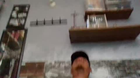 beto471292 online show from March 16, 8:57 pm