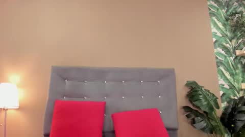 BETSY online show from February 1, 5:22 pm