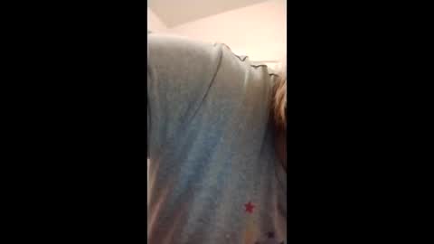 Snapshot of betsygore78 chatting on February 19, 3:35 am betsygore78 online show from February 19, 3:35 am