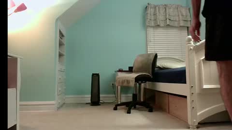 betterwithu2 online show from January 1, 2:30 am