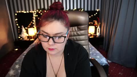Snapshot of betttydark chatting on January 8, 11:30 pm betttydark online show from January 8, 11:30 pm