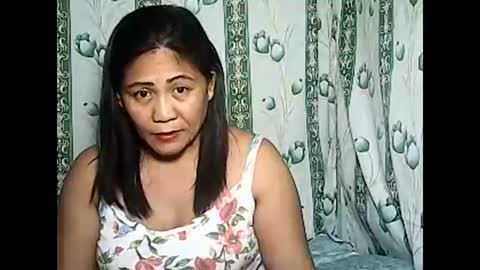 Snapshot of betty_83 chatting on January 13, 11:30 am betty_83 online show from January 13, 11:30 am