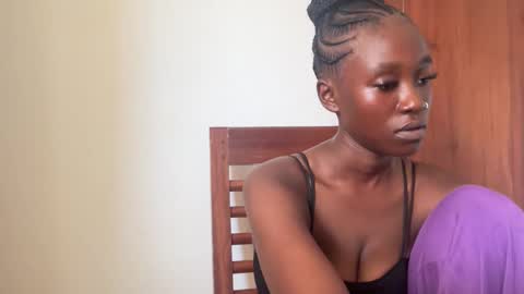 Snapshot of betty_fire_ chatting on February 26, 9:52 am Adah online show from February 26, 9:52 am