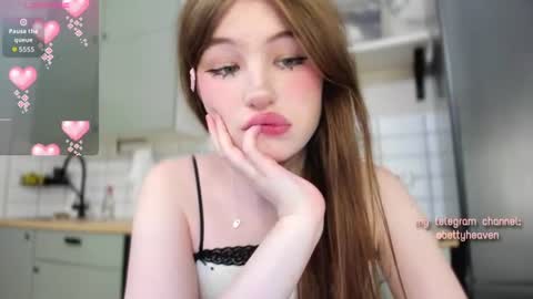 Snapshot of bettyheaven chatting on August 1, 7:35 pm bettyheaven online show from August 1, 7:35 pm