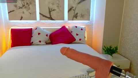 Betty online show from February 22, 8:29 pm