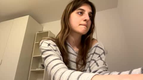Snapshot of beulahweikert chatting on May 8, 5:29 pm Lina online show from May 8, 5:29 pm