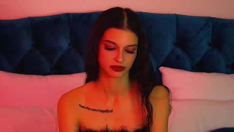 Snapshot of beverlyyork chatting on September 10, 6:19 pm Beverly online show from September 10, 6:19 pm