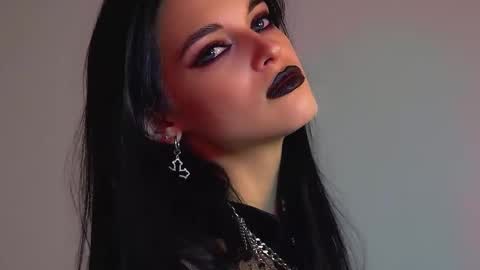 Beverly online show from November 11, 6:19 pm