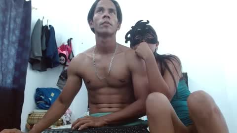 Snapshot of beyonce_21 chatting on December 2, 8:44 pm beyonce_21 online show from December 2, 8:44 pm