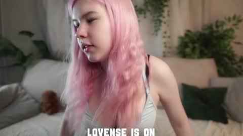 Eliz online show from November 29, 1:08 am