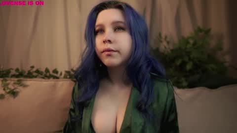 Eliz online show from February 12, 1:44 am