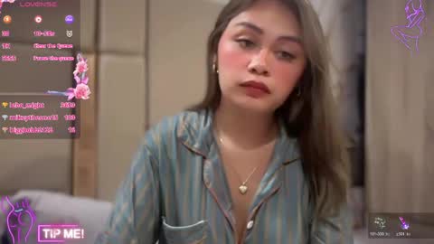 MAXINE online show from May 16, 8:18 pm