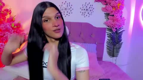 bianca_baldwin01 online show from May 24, 10:04 pm