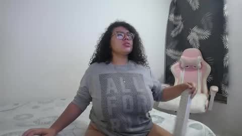 Bianca Tuesday to Sunday from 2am to 6am UTC-5 online show from February 27, 7:34 am