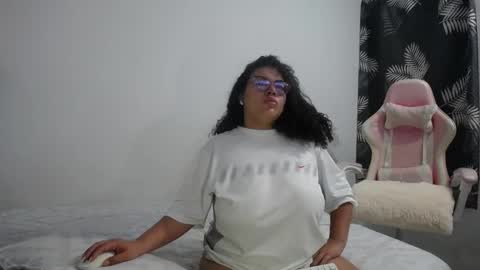 Bianca Tuesday to Sunday from 2am to 6am UTC-5 online show from February 26, 9:19 am