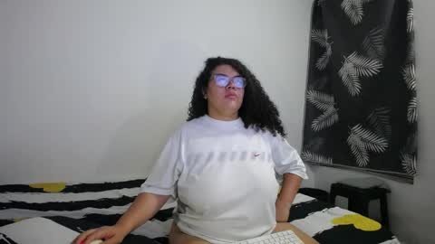 Bianca Tuesday to Sunday from 2am to 6am UTC-5 online show from May 19, 9:15 am