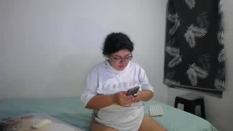 Bianca Tuesday to Sunday from 2am to 6am UTC-5 online show from July 15, 9:25 am
