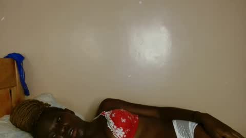 Snapshot of bianca_lue chatting on April 18, 3:05 pm bianca baby online show from April 18, 3:05 pm