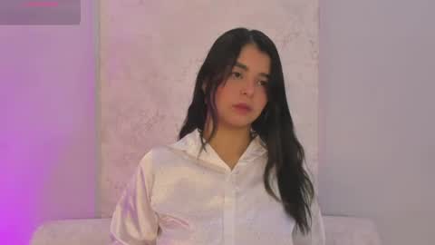 bianca_vega_ online show from June 24, 11:20 am