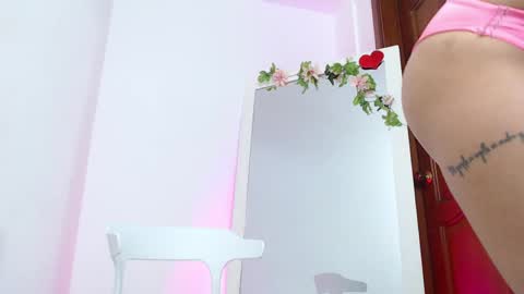 Snapshot of biancadollx chatting on May 21, 9:11 pm biancadollx online show from May 21, 9:11 pm