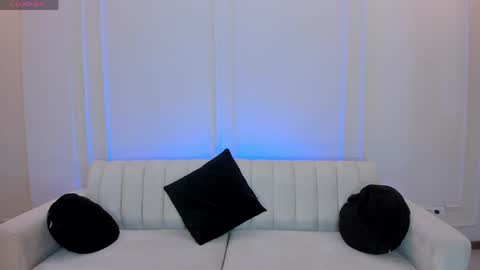 Bianca Pierce online show from May 18, 12:11 pm
