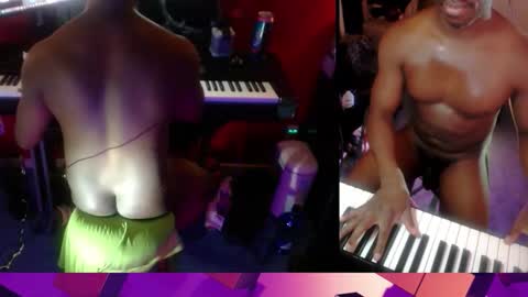 BicepsandFrot online show from February 4, 3:12 am