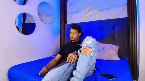 Snapshot of bick_jhonn chatting on May 19, 7:20 pm Bick Khonn online show from May 19, 7:20 pm