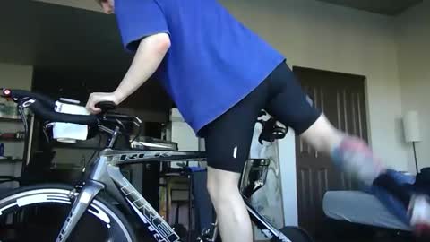 Snapshot of bicyclesocks chatting on April 26, 1:53 pm bicyclesocks online show from April 26, 1:53 pm