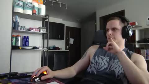 Snapshot of bicyclesocks chatting on May 10, 8:36 pm bicyclesocks online show from May 10, 8:36 pm