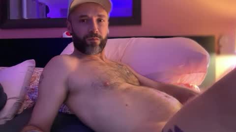 Snapshot of bidaddy83 chatting on February 13, 11:06 am bidaddy83 online show from February 13, 11:06 am