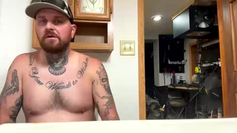 big1one1218 online show from October 12, 8:46 am