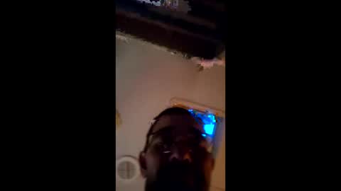 Snapshot of big604262 chatting on May 16, 7:56 pm big604262 online show from May 16, 7:56 pm