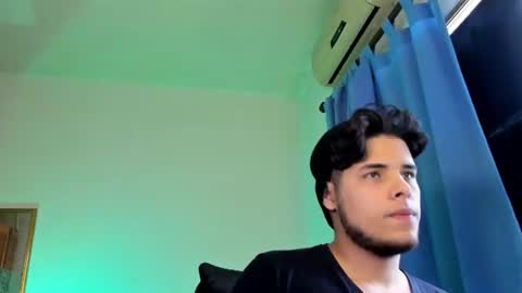 Snapshot of big_cockjughead chatting on June 8, 6:41 pm Logan Sprouse online show from June 8, 6:41 pm