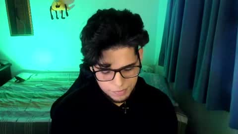 Snapshot of big_cockjughead chatting on June 12, 11:25 pm Logan Sprouse online show from June 12, 11:25 pm
