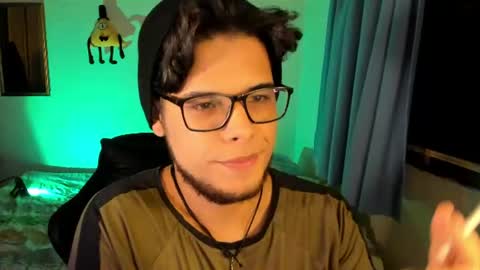 Snapshot of big_cockjughead chatting on June 13, 11:57 pm Logan Sprouse online show from June 13, 11:57 pm