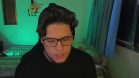 Snapshot of big_cockjughead chatting on June 15, 10:45 pm Logan Sprouse online show from June 15, 10:45 pm