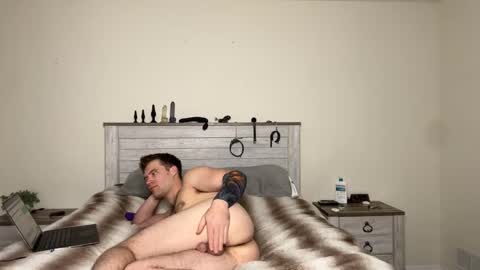 Snapshot of big_manmac chatting on March 6, 7:10 pm Big manmac online show from March 6, 7:10 pm