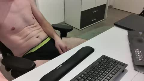 big_tobi_1 online show from January 13, 6:51 am