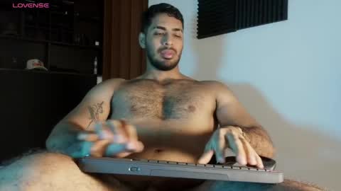 Hot Versx online show from May 18, 1:39 pm