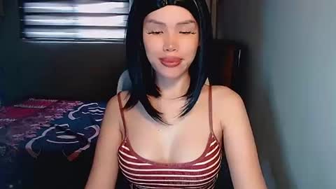 Snapshot of bigassslutdoll chatting on July 7, 1:19 am Mia online show from July 7, 1:19 am