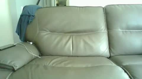 Snapshot of bigballboy1 chatting on May 5, 3:31 pm bigballboy1 online show from May 5, 3:31 pm