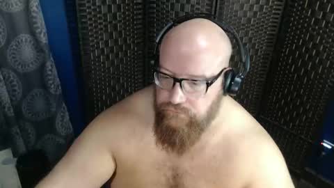 BigBear4Cuddles online show from February 8, 2:26 am