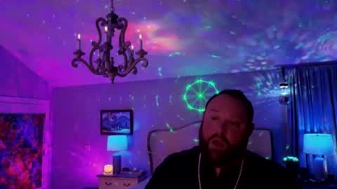 Bigboi1o11 online show from May 20, 7:03 am