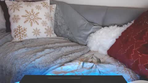 bigboobs_cutie online show from December 5, 9:39 pm