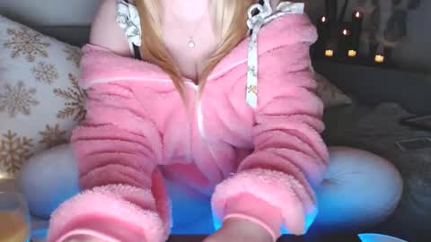 bigboobs_cutie online show from January 9, 1:29 am