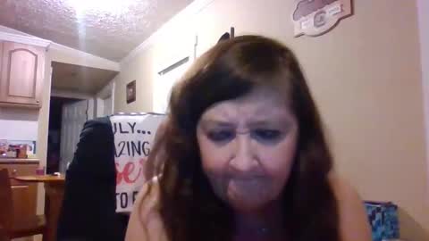 Snapshot of bigbootybitch709 chatting on February 19, 12:50 am bigbootybitch709 online show from February 19, 12:50 am