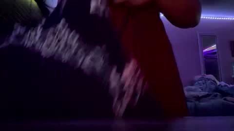 Snapshot of bigbootynyla chatting on December 2, 2:39 am bigbootynyla online show from December 2, 2:39 am