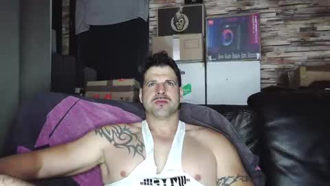 Bigboyband online show from April 4, 5:27 am