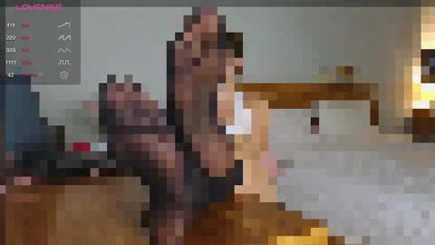    online show from February 25, 10:03 am