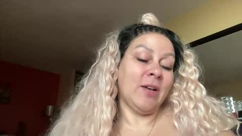 BIG BREAST SABRINA online show from May 22, 12:33 pm